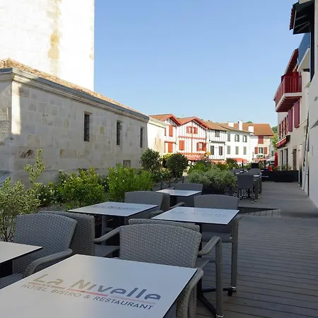 Logis De La Nivelle Hotel 3*