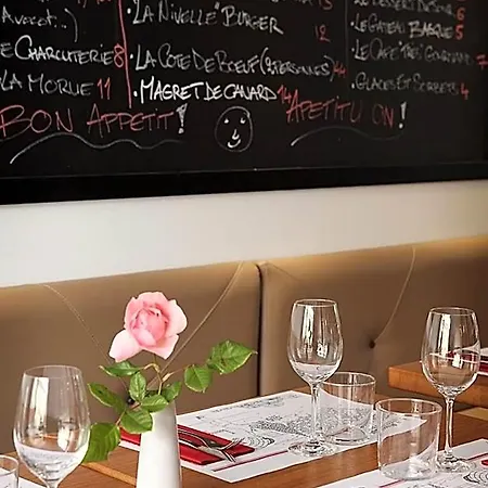 Hotel Logis De La Nivelle 3*
