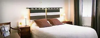 Logis De La Nivelle 3*